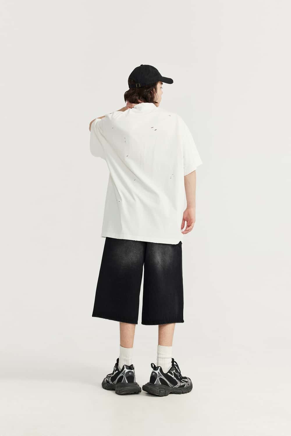 Washed Wide-Leg Denim Shorts - Charcoal Gray