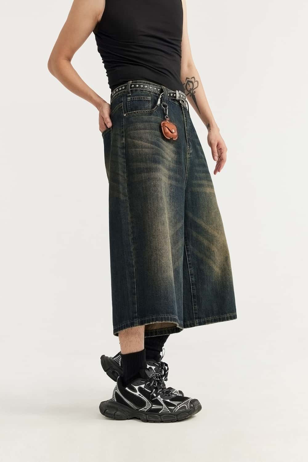 Washed Wide-Leg Denim Shorts - Grayish Coffee