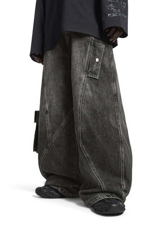 Washed Barrel-Leg Utility Jeans - Black