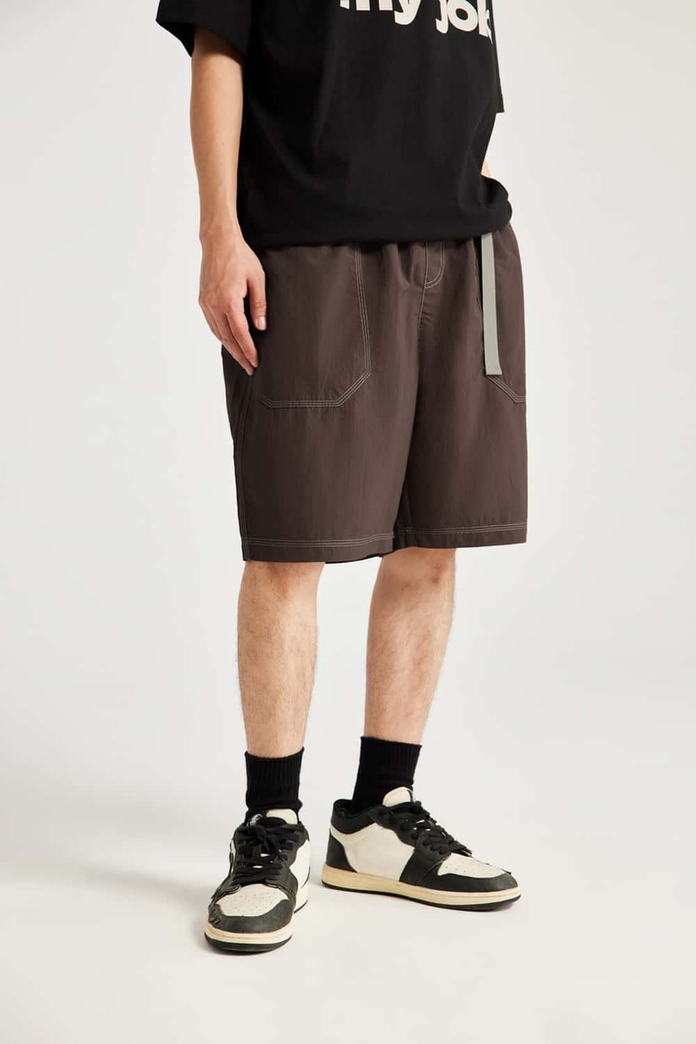 Moisture-Wicking Utility Knee-Length Shorts - Coffee