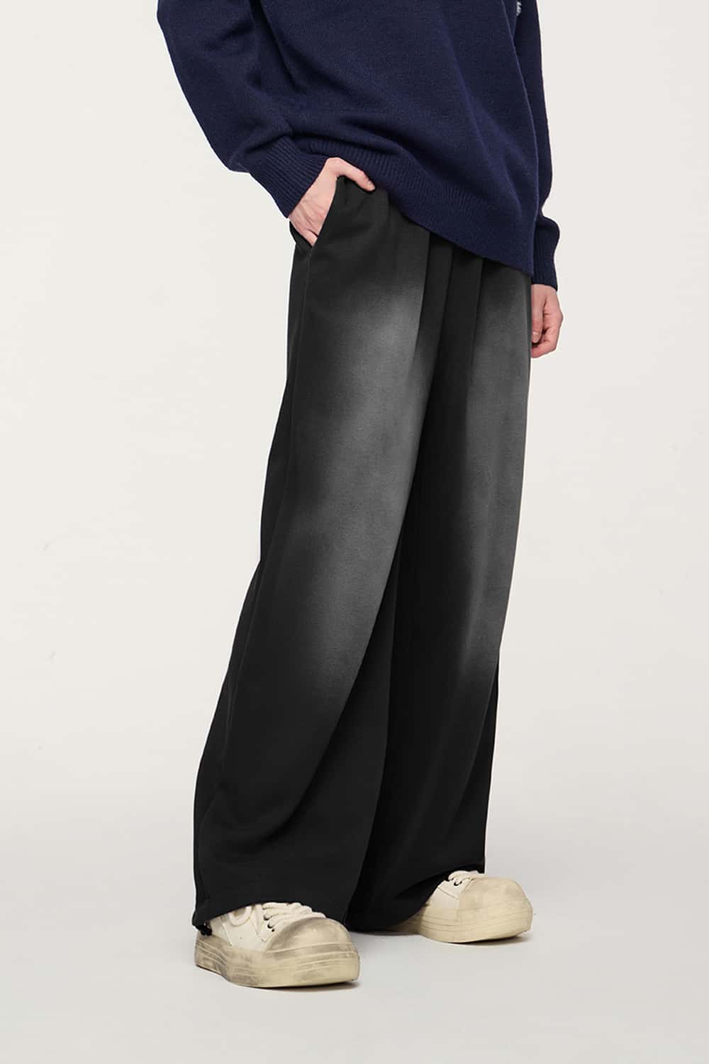 Washed Wide-Leg Sweatpants - Black