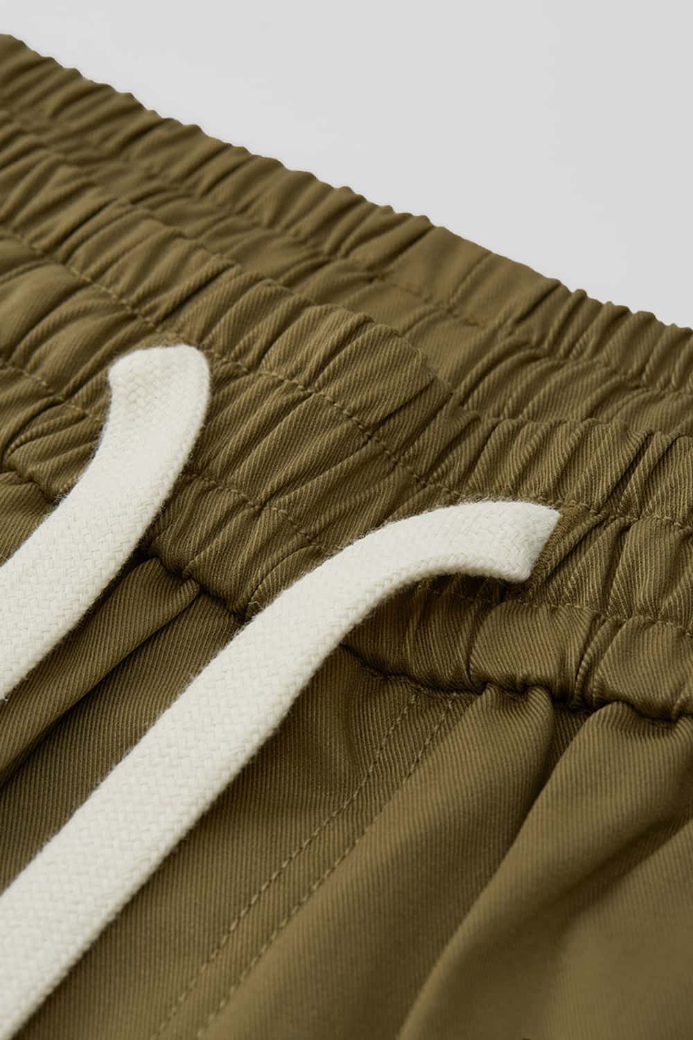 Knee-Length Drawstring Cargo Shorts - Dark Khaki