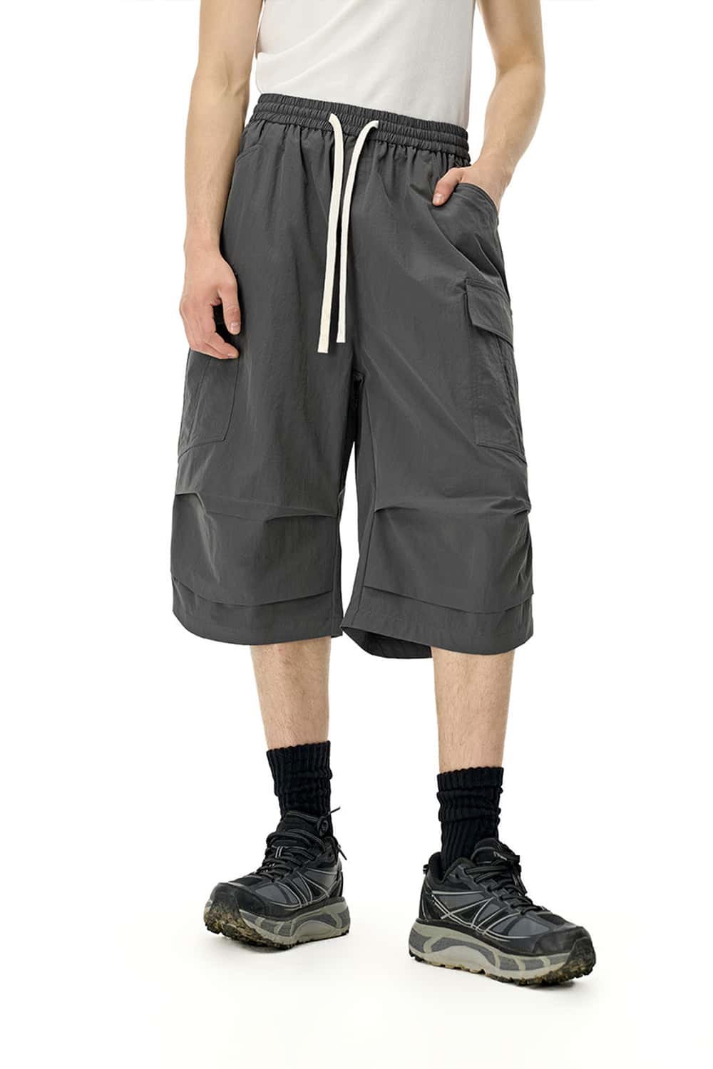Loose Utility Cropped Cargo Pants - Dark Gray