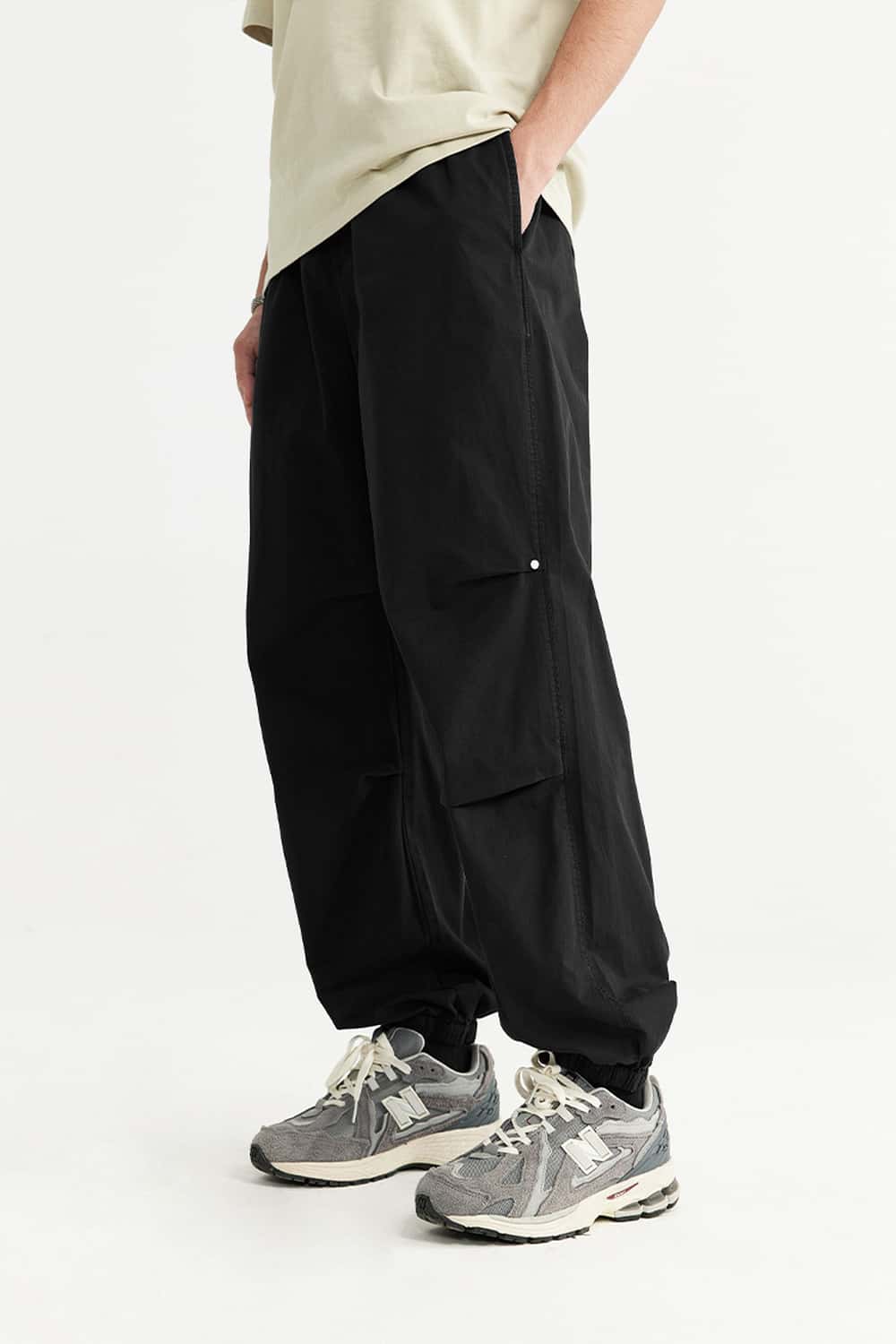 Washed Cargo Jogger Pants - Black