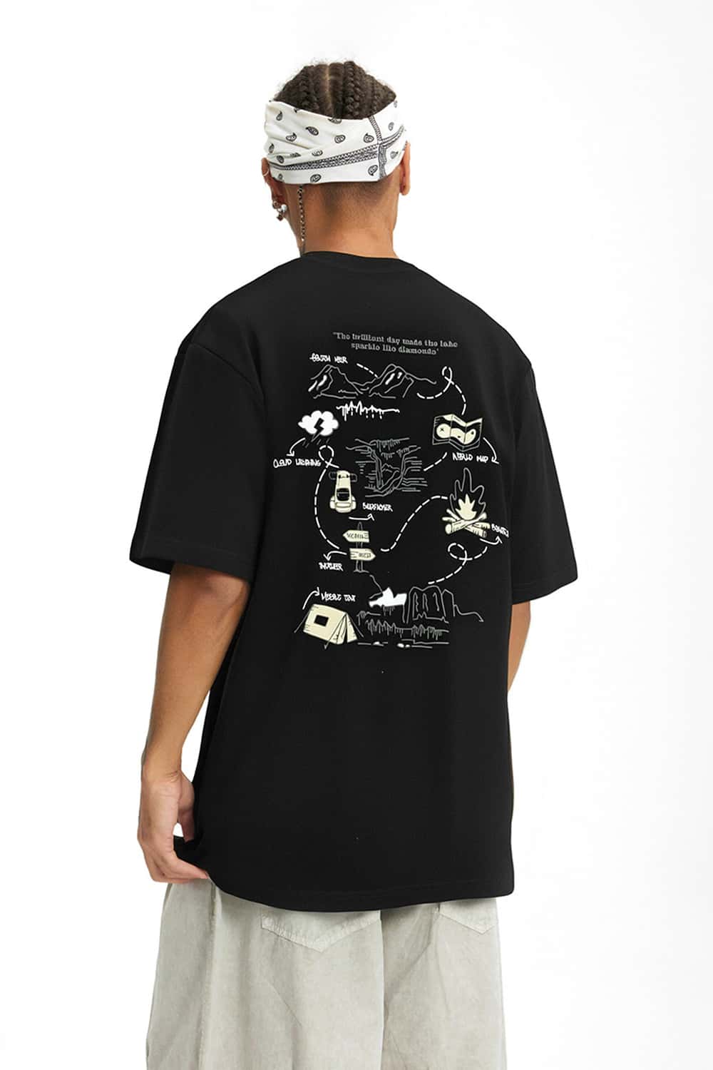 Cool-Touch Graphic Oversized T-Shirt - Black