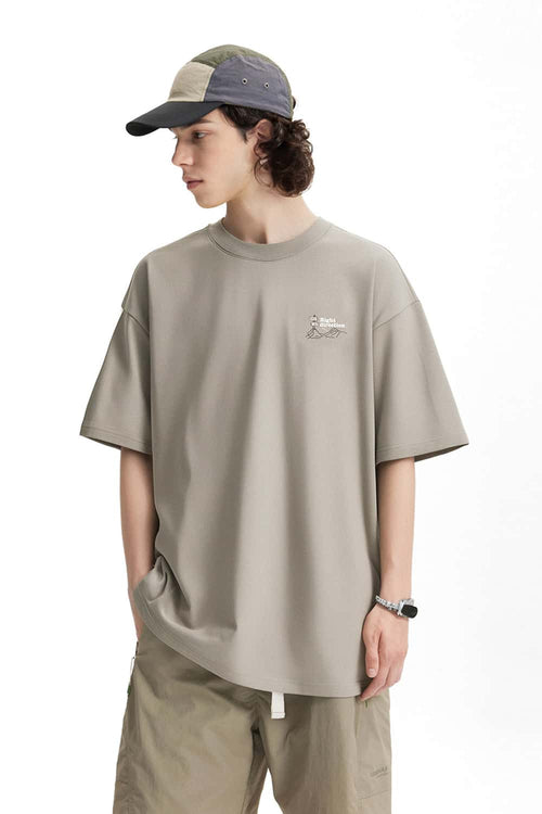 Cool-Touch Graphic Oversized T-Shirt - Gray