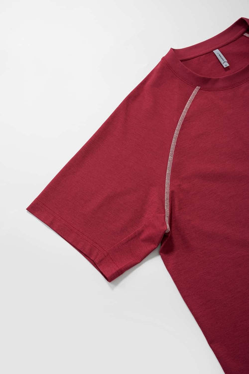 Quick-Dry Contrast Seam T-Shirt - Red