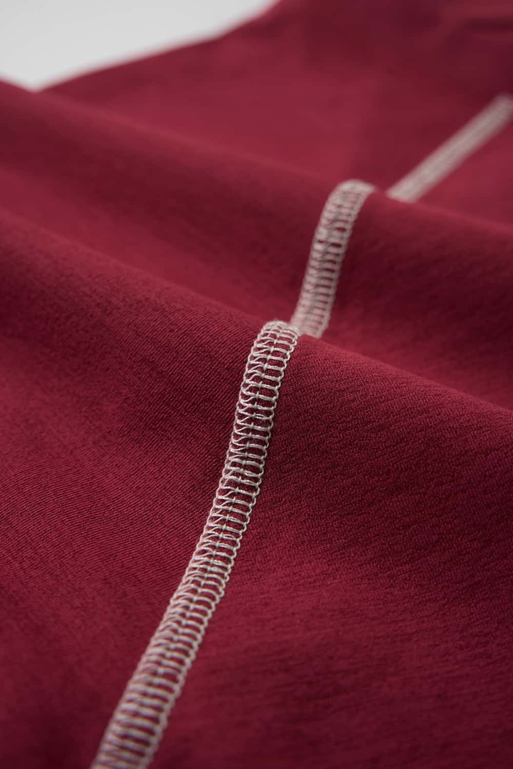 Quick-Dry Contrast Seam T-Shirt - Red