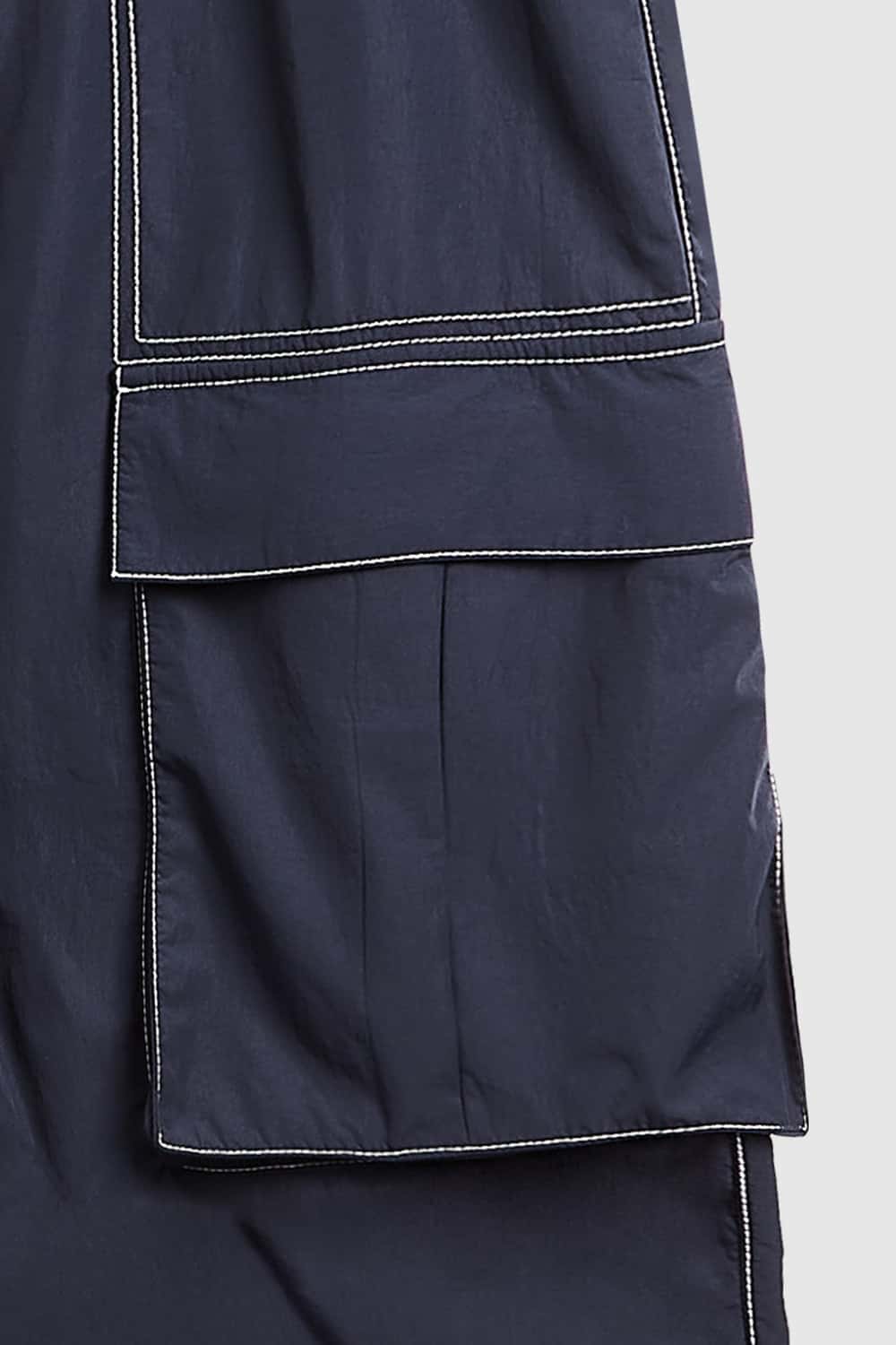 Nylon Contrast-Stitch Cargo Pants - Navy Blue