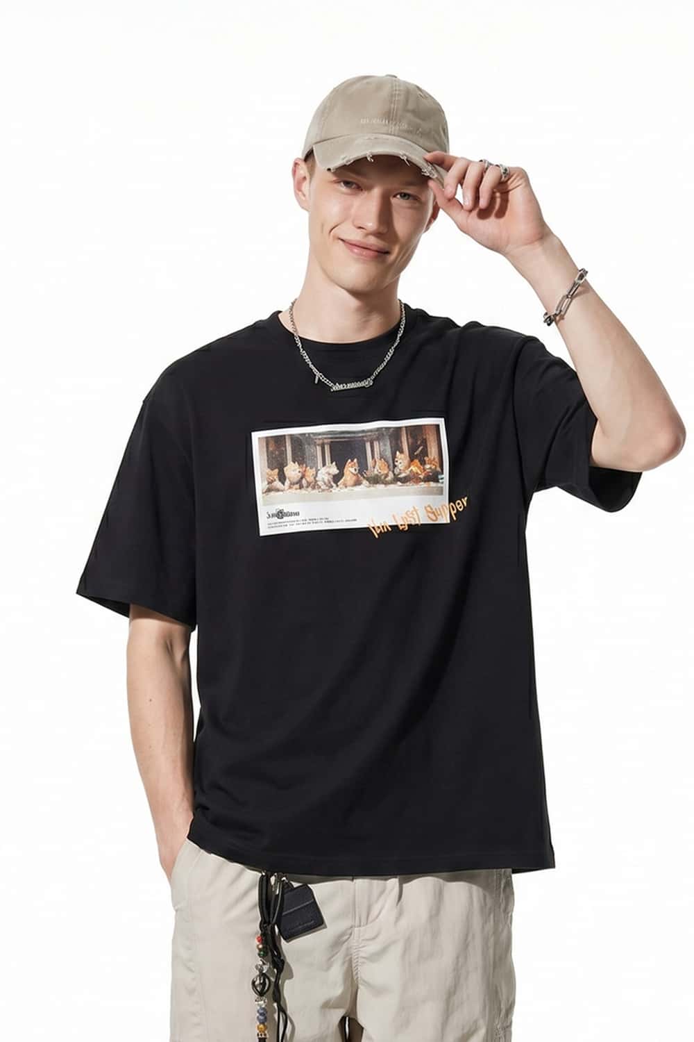 Vintage Cat Graphic T-Shirt - Black