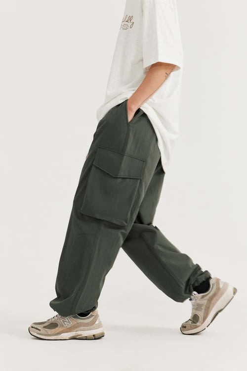 Crinkled Cargo Straight-Leg Pants - Military Green