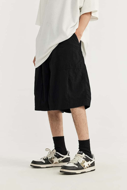 Crinkled Knee-Length Utility Shorts - Black