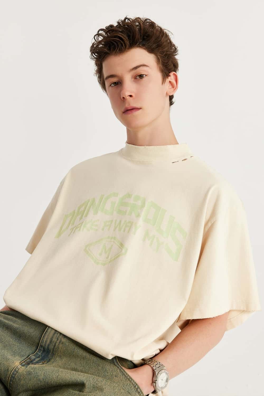 Mock-Neck Graphic Boxy T-Shirt - Apricot