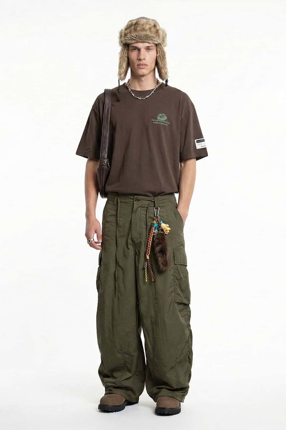 Textured Nylon Wide-Leg Cargo Pants - Military Green