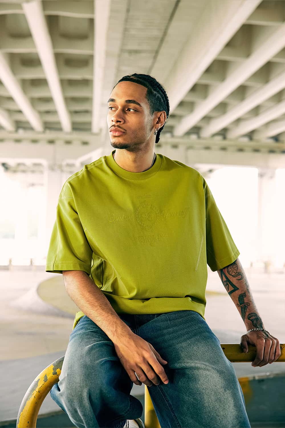 Tonal Graphic Relaxed T-Shirt - Green