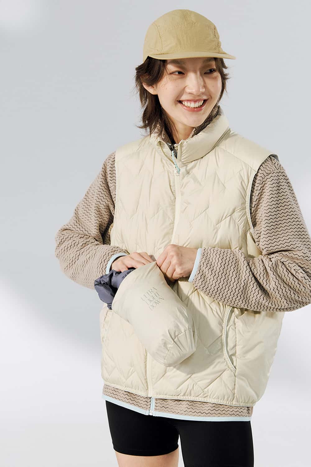 Packable Quilted Puffer Vest - White