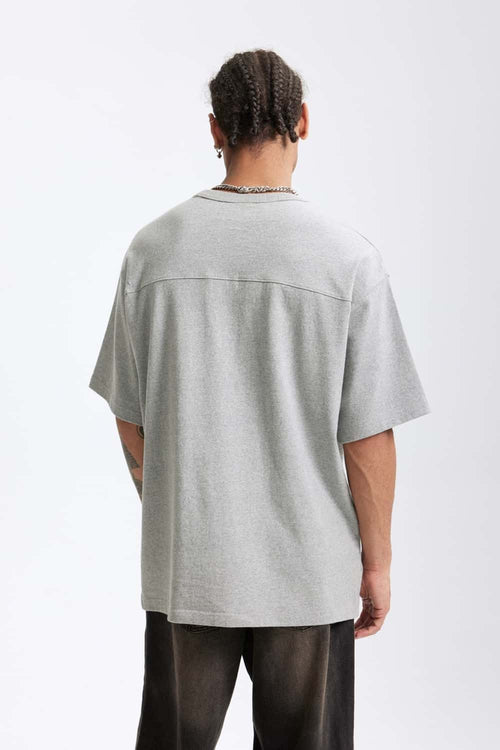 Heavyweight Chest Letter Graphic Tee - Flower Gray