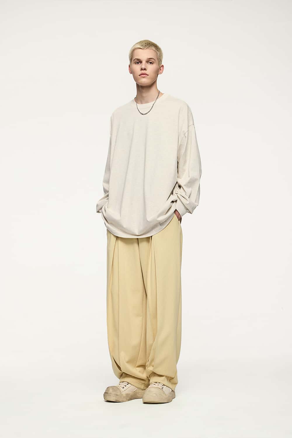 Pleated Wide-Leg Sweatpants - Khaki