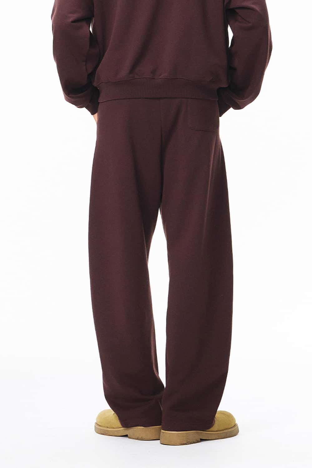 Heavyweight Curved-Seam Wide-Leg Sweatpants - Red