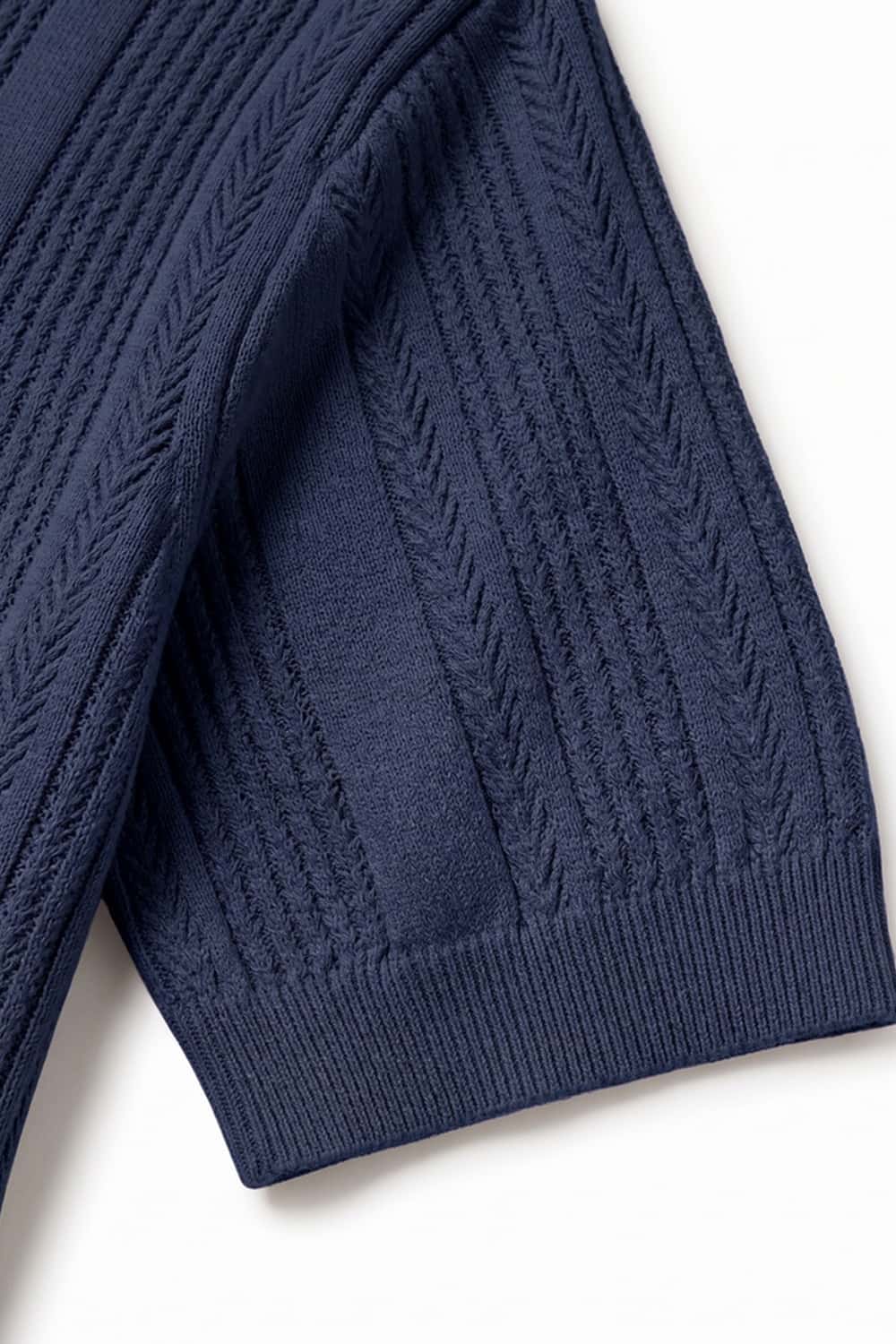 Short-Sleeve Knit Polo with Vertical Texture in Navy Blue - cuff detail