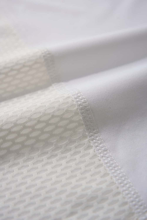 Quick-Dry Mesh Panel Athletic T-Shirt in White - fabric texture close-up