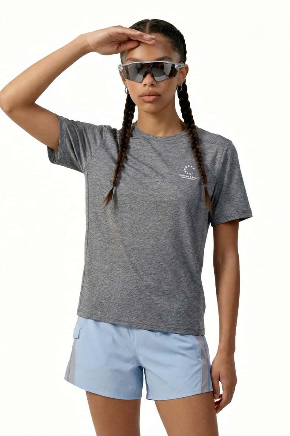 Lightweight Star-Graphic Running T-Shirt in Gray - front modeled close-up
