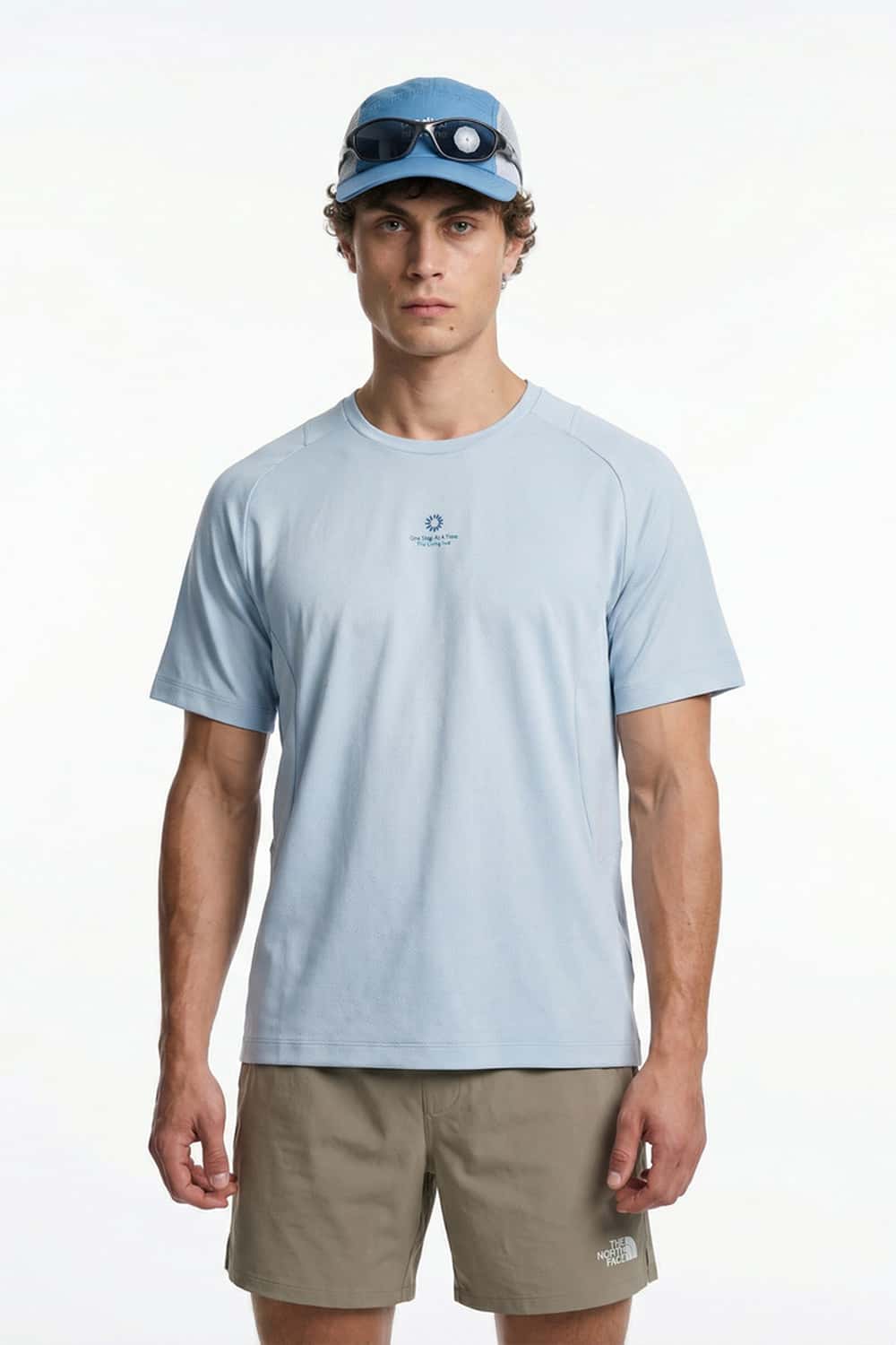 Moisture-Absorbing Quick-Drying Panelled T-Shirt in Baby Blue - front modeled view