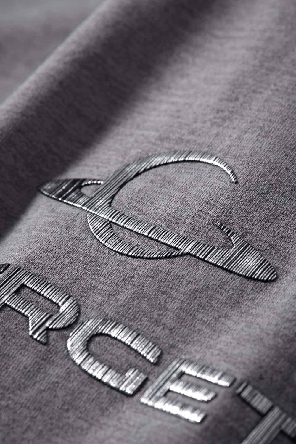 Quick-Drying Curved-Panel T-Shirt in Gray - graphic detail