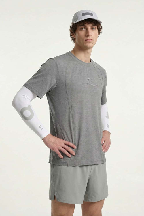Quick-Drying Curved-Panel T-Shirt in Gray - three-quarter front modeled view