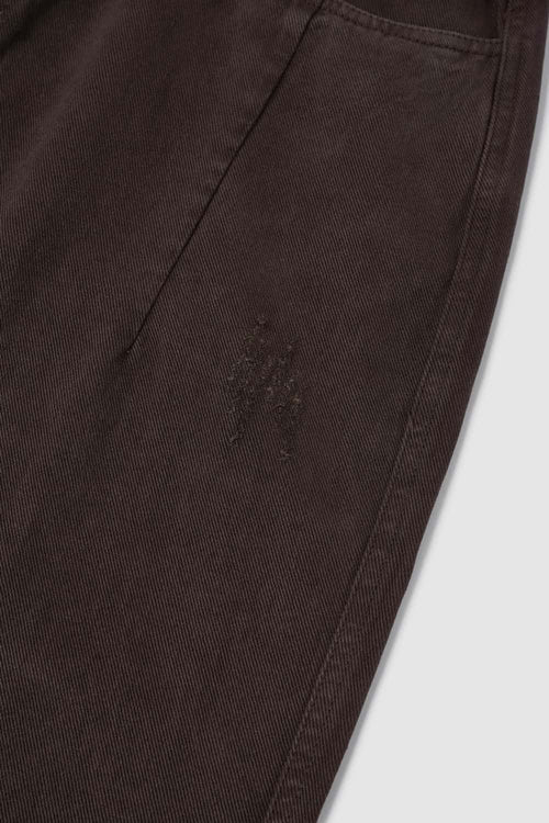 Curved-Leg Washed Cotton Pants in Coffee - fabric texture close-up