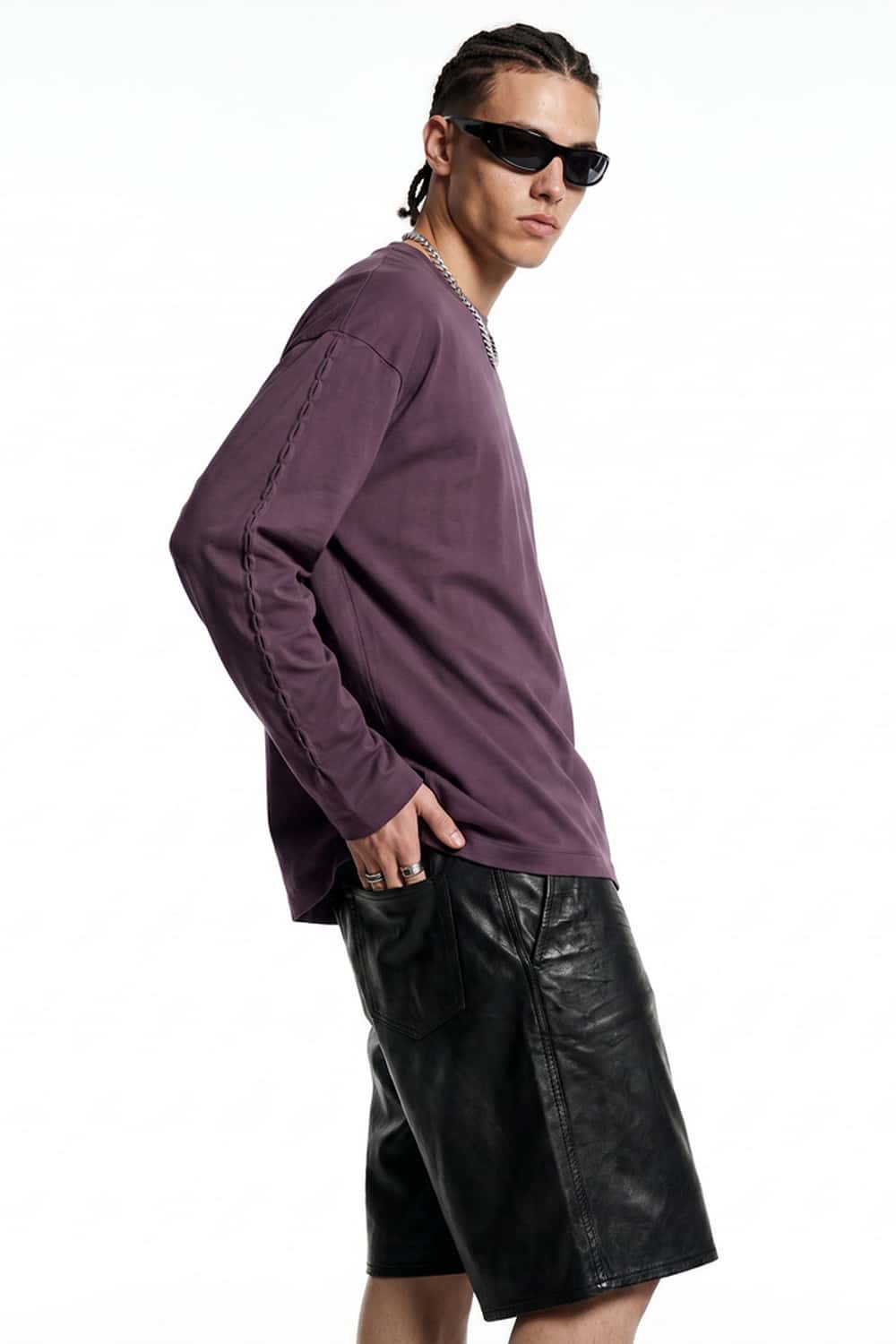 High-Stretch Loop-Trim Long-Sleeve T-Shirt in Purple - side modeled view
