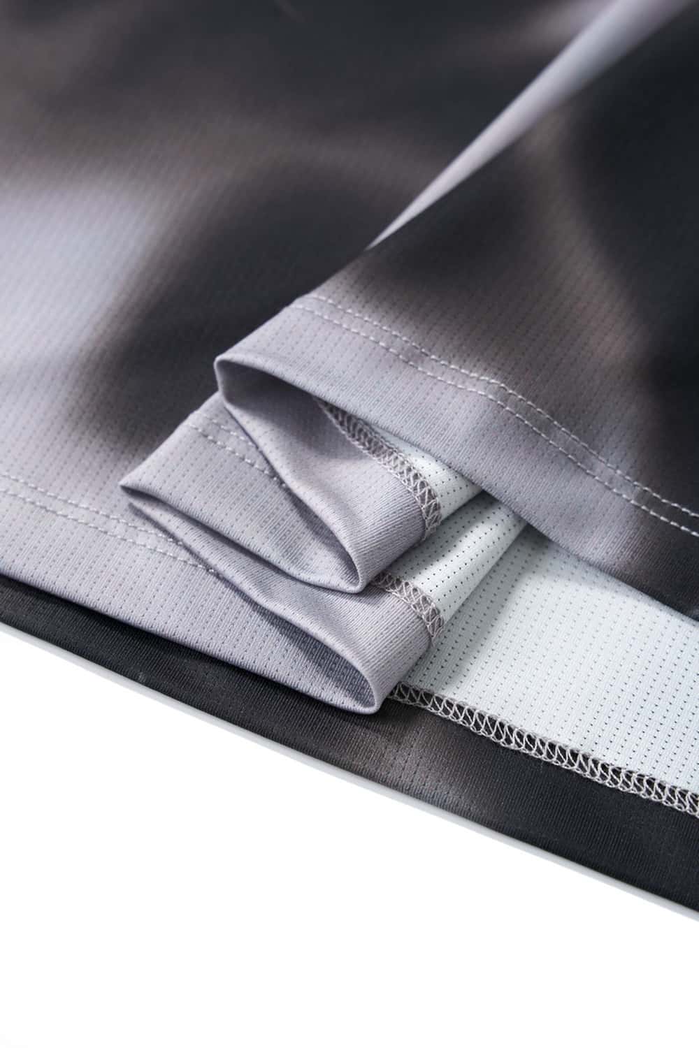 Relaxed Abstract-Print T-Shirt in Charcoal - seam and stitching detail