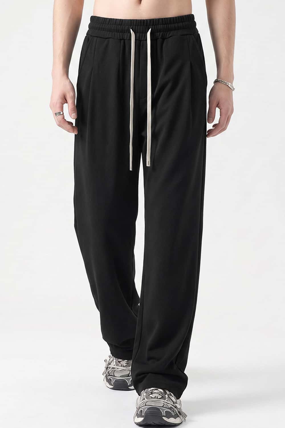 Heavyweight Wide-Leg Trousers in Black - front modeled view