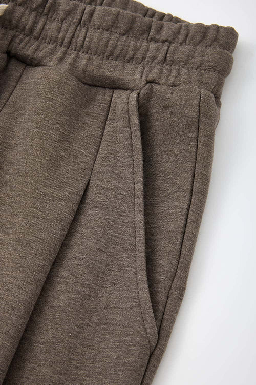 Heavyweight Wide-Leg Trousers in Coffee - side pocket detail