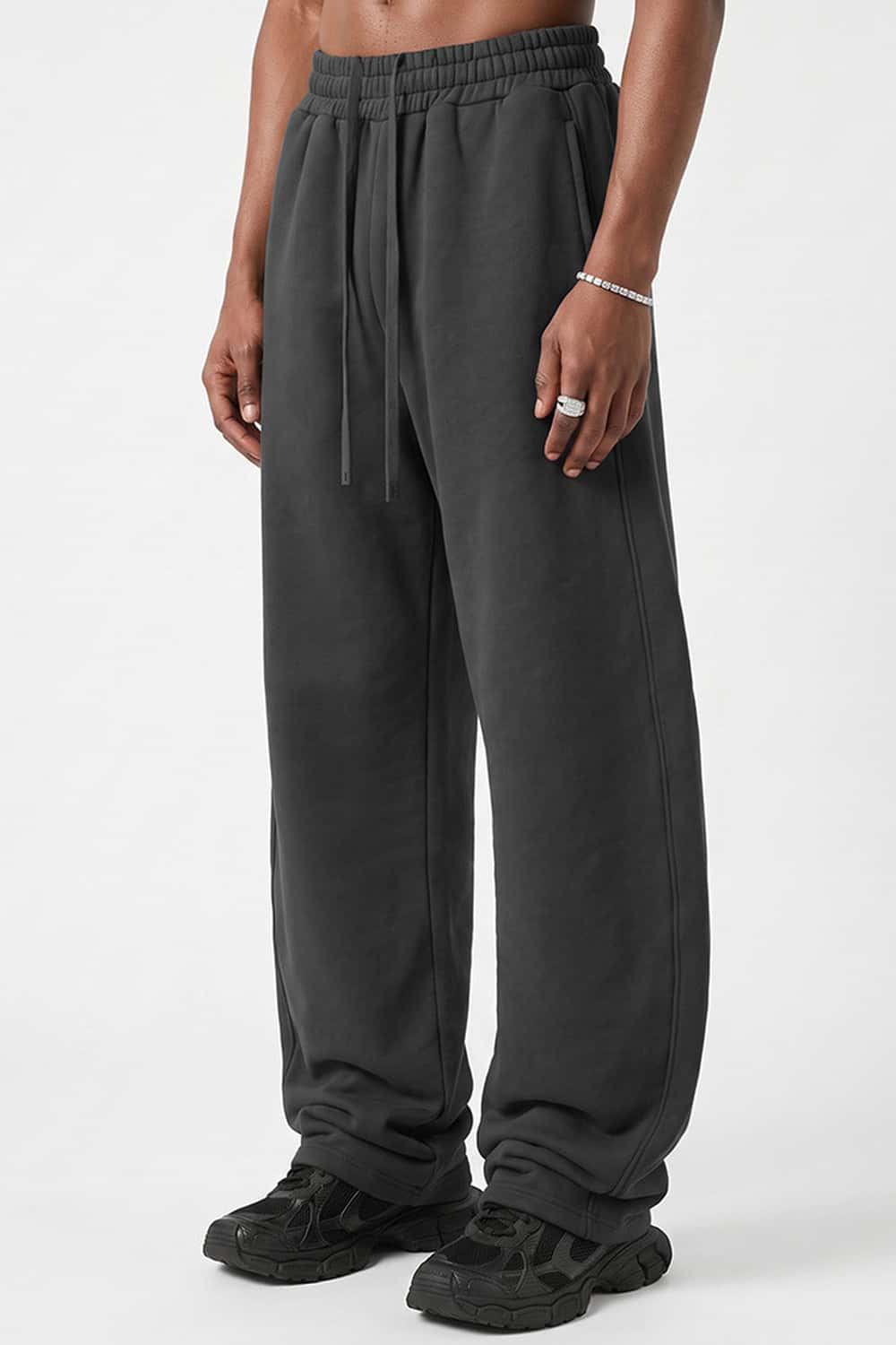 Fleece-Lined Wide-Leg Drawstring Trousers in Dark Gray - front modeled view